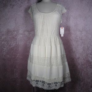 Lace dress